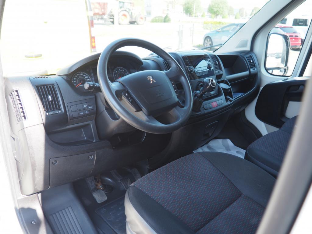 Peugeot Boxer (2) BLUEHDI 130 PRO 330 L2H2