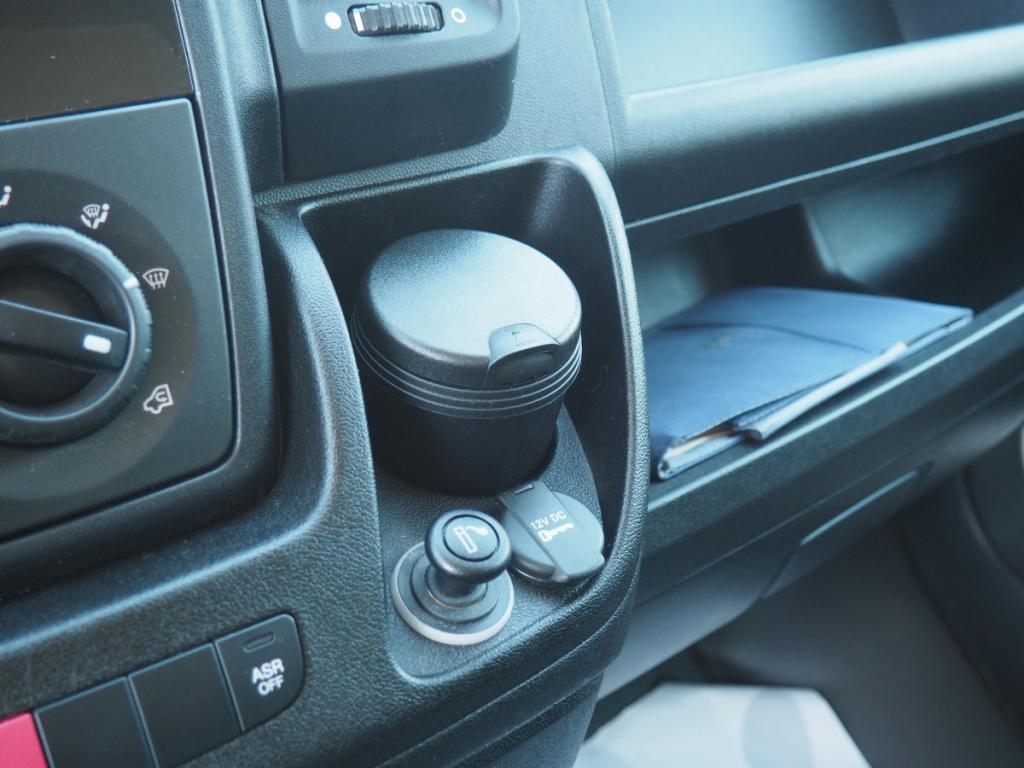 Peugeot Boxer (2) BLUEHDI 130 PRO 330 L2H2