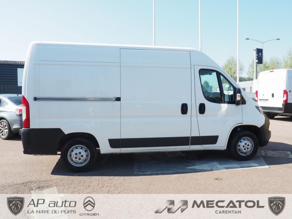 Peugeot Boxer (2) BLUEHDI 130 PRO 330 L2H2