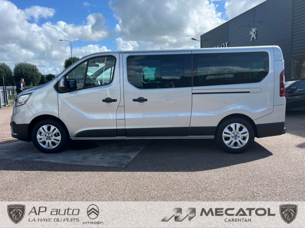 Renault Trafic (3) grand techno Blue dCi 150 - 24b 4 portes  (mars 2025) (co2 184.0)