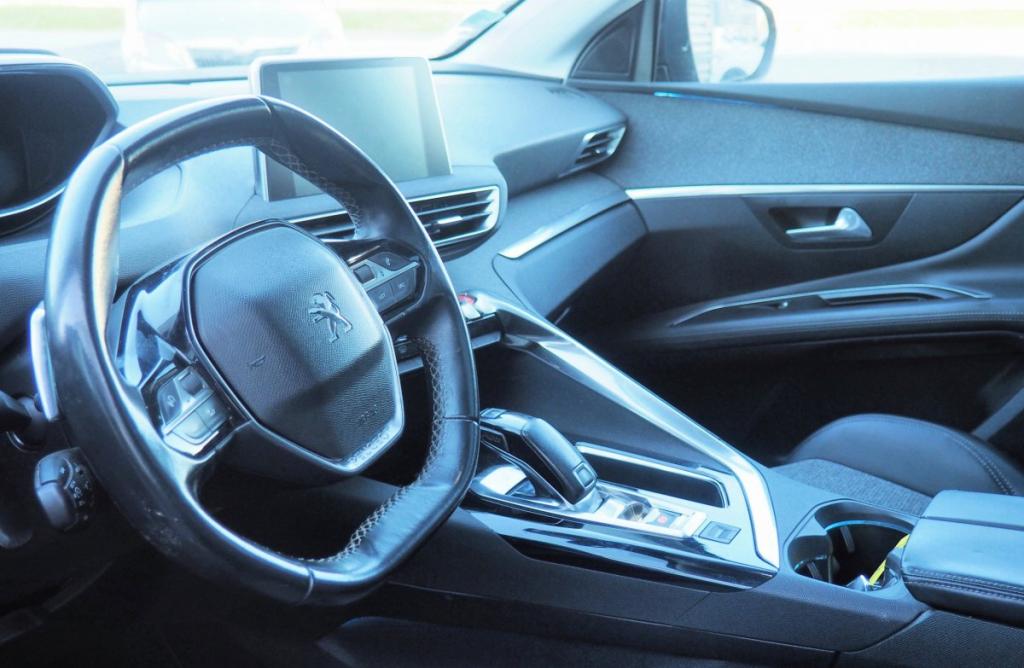 Peugeot 3008 1.6 BlueHDi 120 S&S EAT6 Allure Business