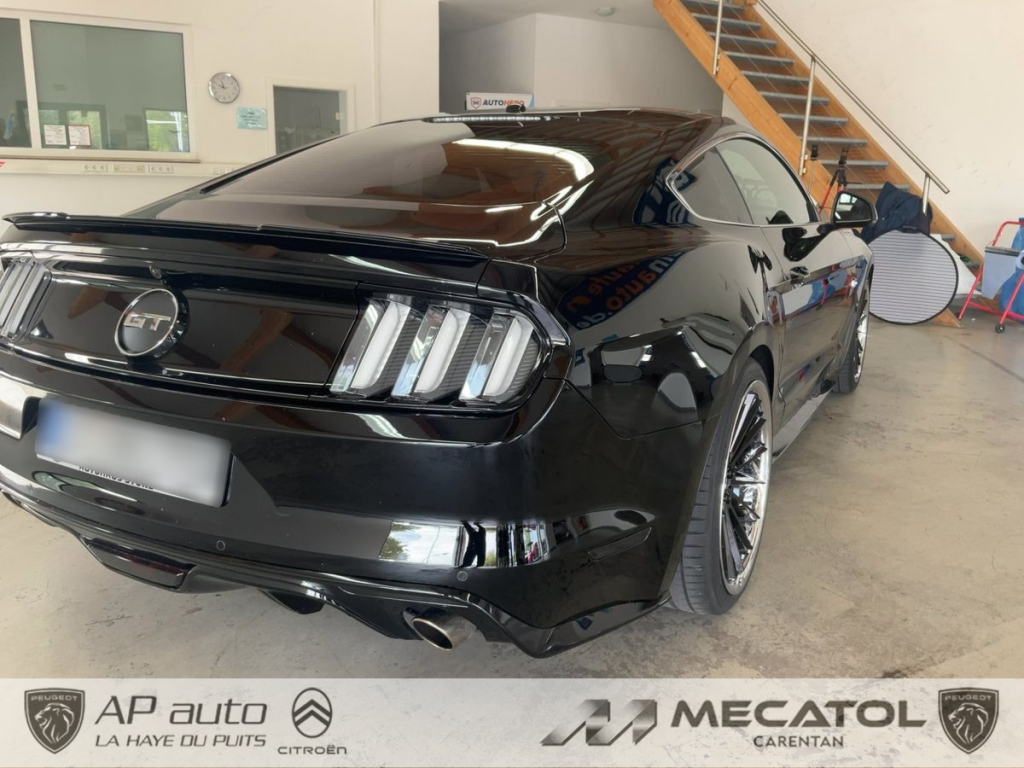 Ford Mustang (6) Fastback V8 BVM6 GT