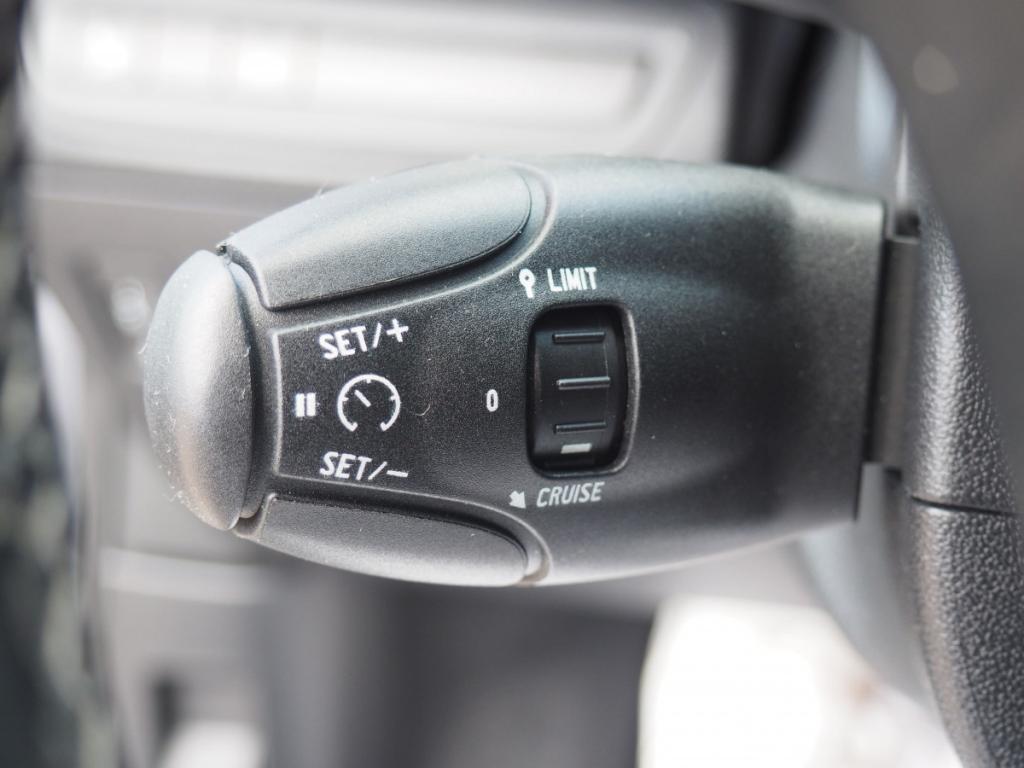Peugeot 2008 Puretech 130 S&S €6.c ALLURE