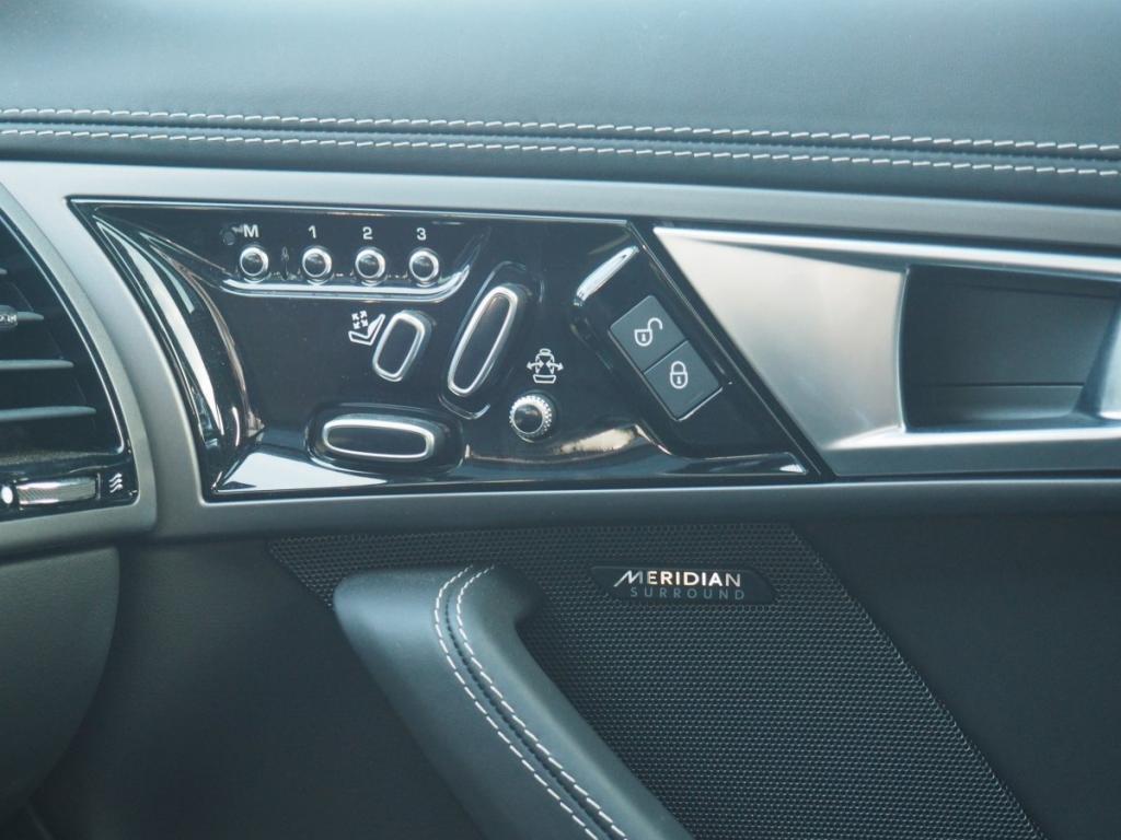 Jaguar F-Type 5.0 V8 R AUTO AWD