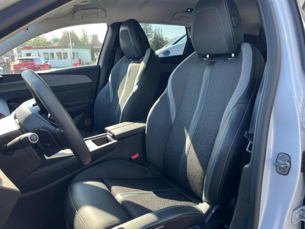 Peugeot 308 SW (3) BlueHDi 130 EAT8 ALLURE