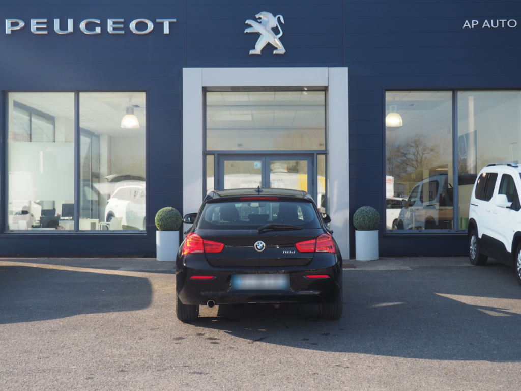 Bmw Série 1 (2) 118d Executive (F20 LCI)  5 portes  (févr. 2019) (co2 105)