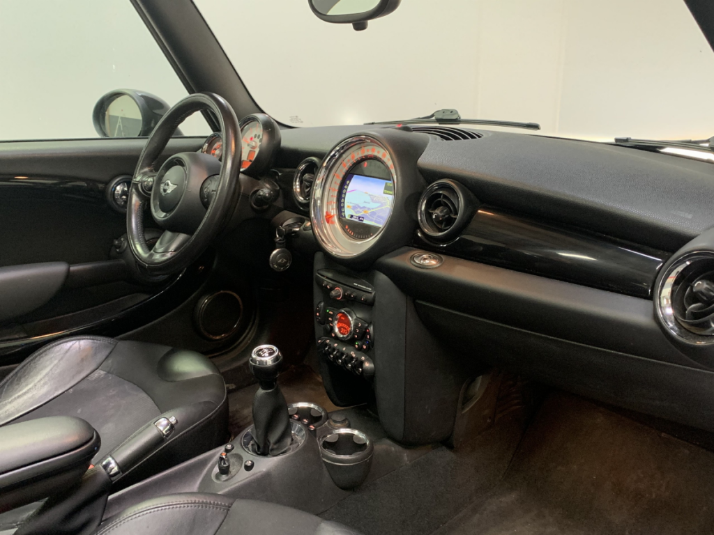 Mini Mini (3) Cooper D Red Hot Chili II 112 ch