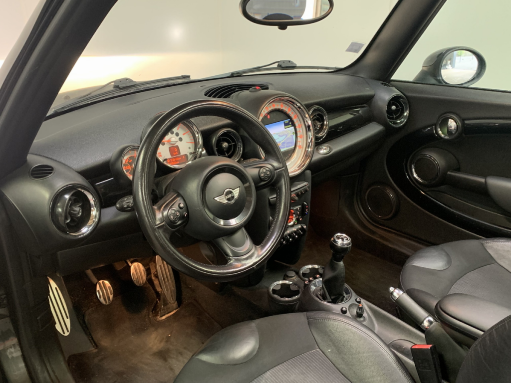 Mini Mini (3) Cooper D Red Hot Chili II 112 ch