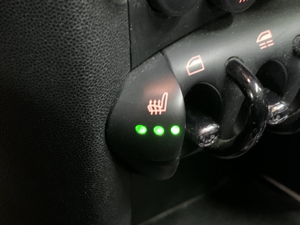 Mini Mini (3) Cooper D Red Hot Chili II 112 ch