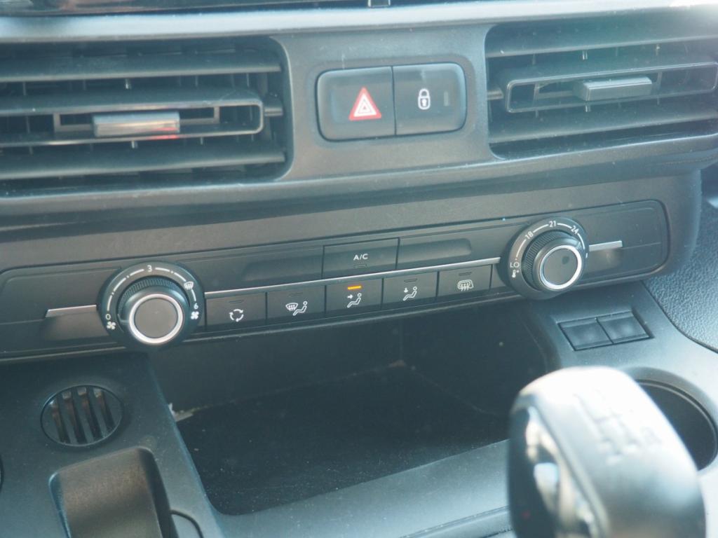 Peugeot Partner (3) BHDI 100 S&S STANDARD 650KG PREMIUM 4 portes  (juin 2020)