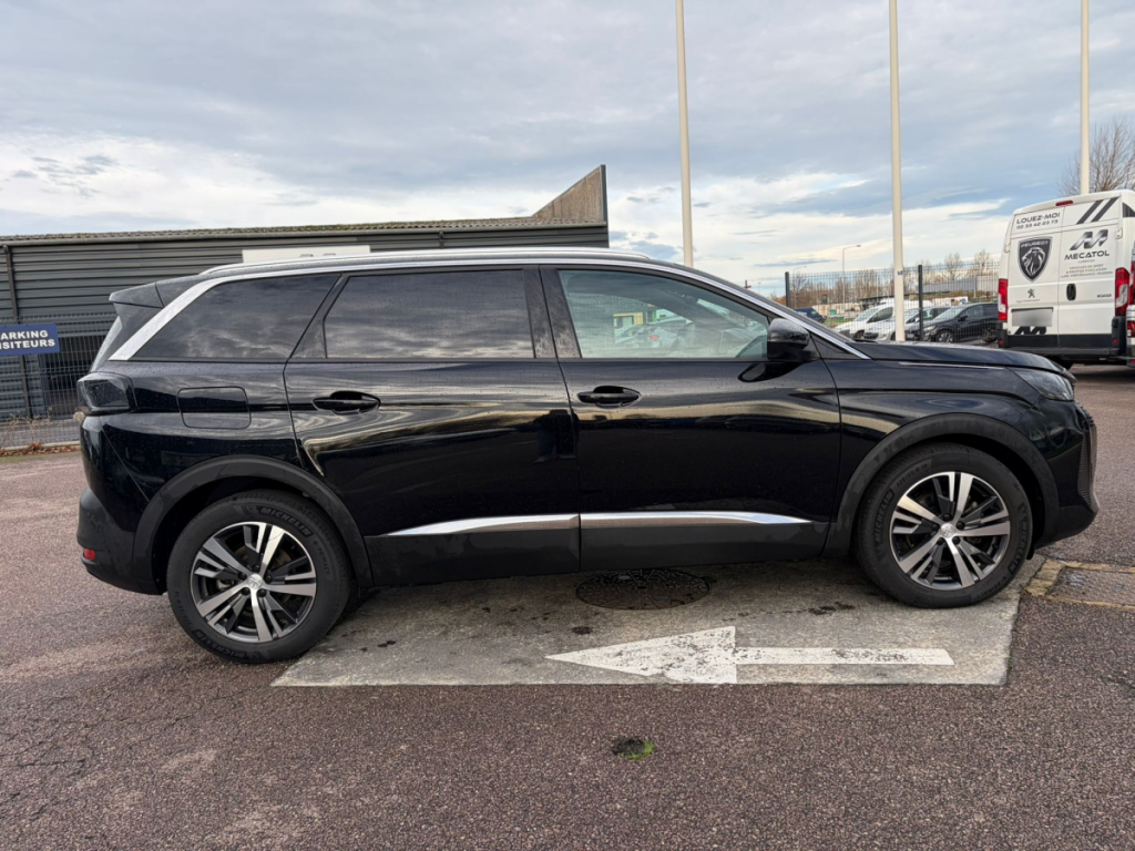 Peugeot 5008 (2) BlueHDi 130 S&S EAT8 Allure Pack