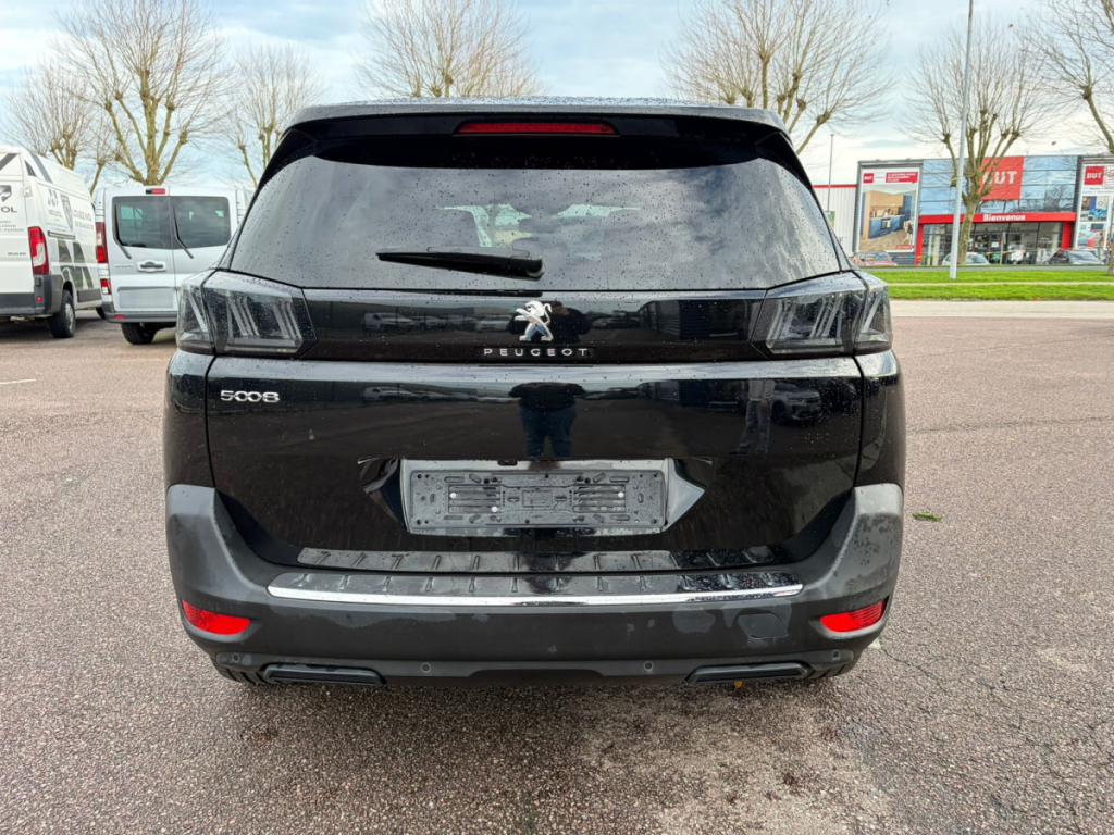 Peugeot 5008 (2) BlueHDi 130 S&S EAT8 Allure Pack