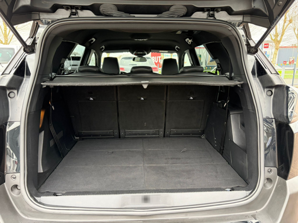 Peugeot 5008 (2) BlueHDi 130 S&S EAT8 Allure Pack