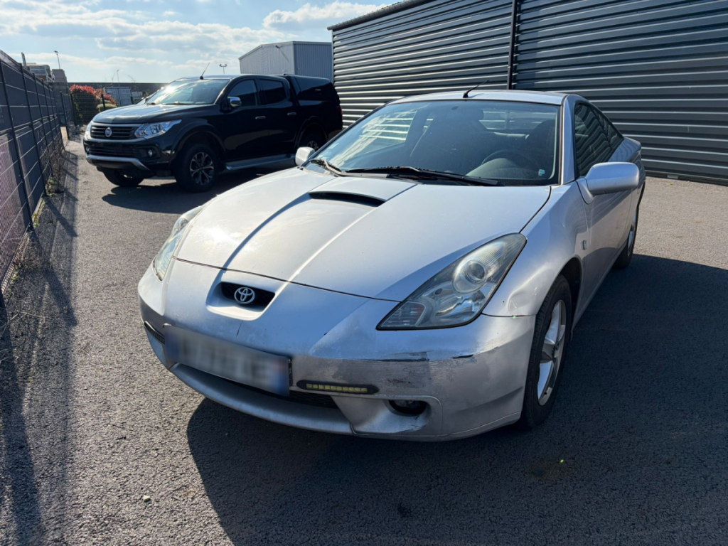 Toyota Celica 1.8 Uniquement pour les professionelle de l'automobile
