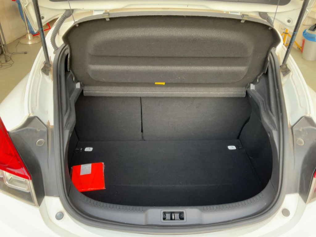 Renault Mégane Coupé Renault Sport (3) R.S. 2.0T 275 S&S E6 sans plomb 95 3 portes Coupé (oct. 20