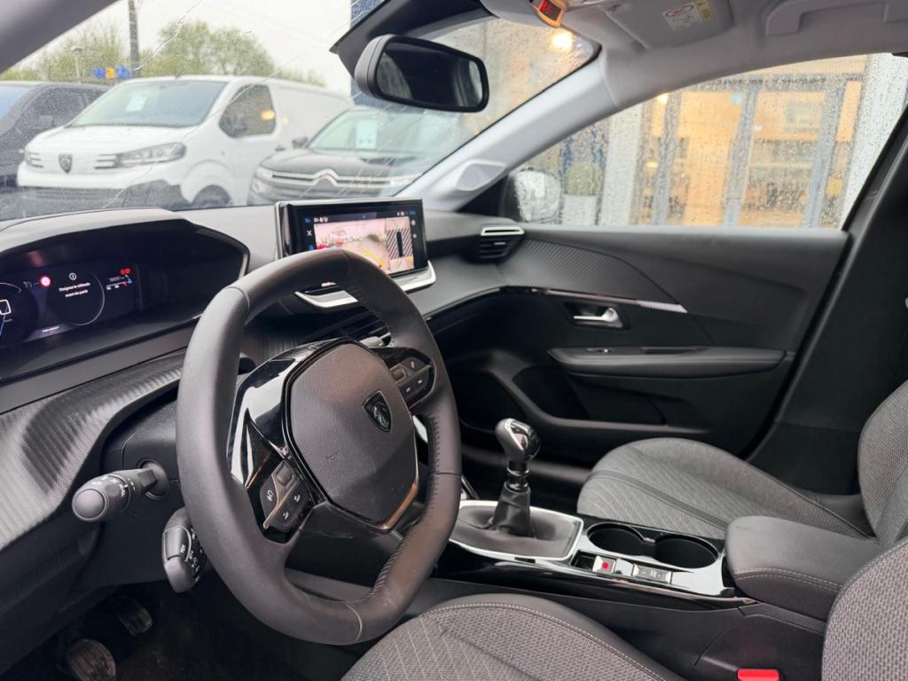 Peugeot 208 (2) 100 ch Allure