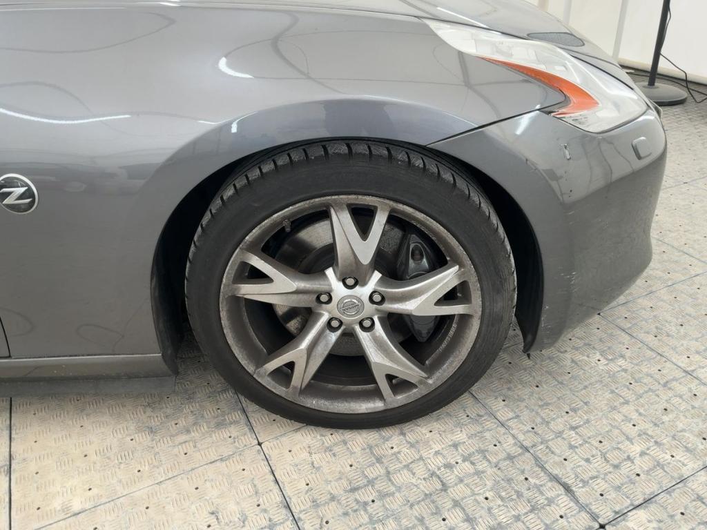 Nissan 370Z 3.7 V6 328 Pack (NEW)  2 portes Cabriolet (janv. 2012) (co2 254)