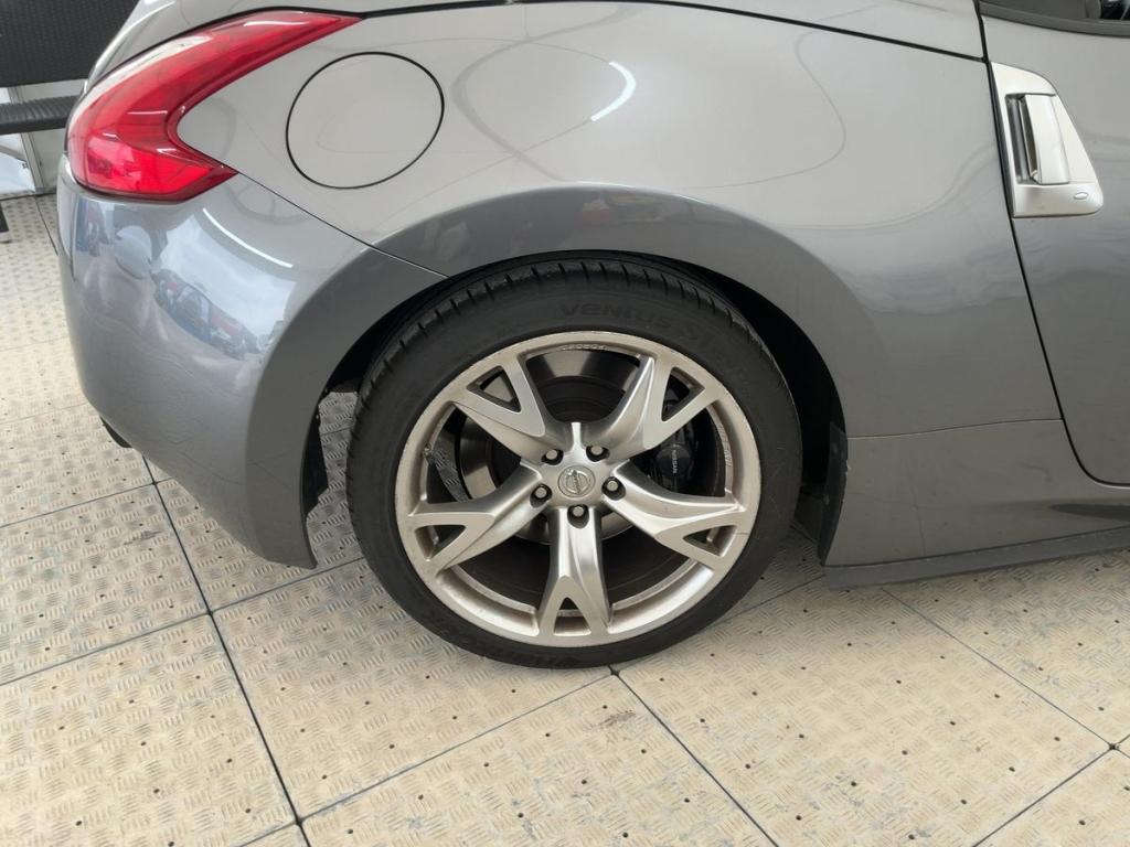 Nissan 370Z 3.7 V6 328 Pack (NEW)  2 portes Cabriolet (janv. 2012) (co2 254)