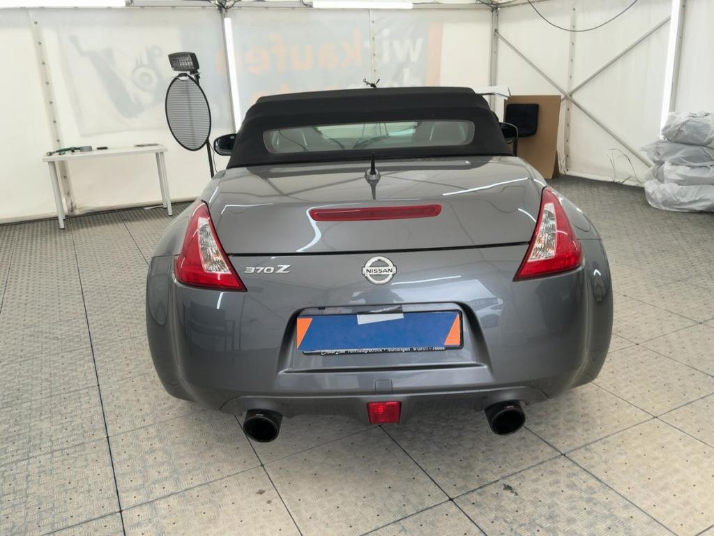 Nissan 370Z 3.7 V6 328 Pack (NEW)  2 portes Cabriolet (janv. 2012) (co2 254)