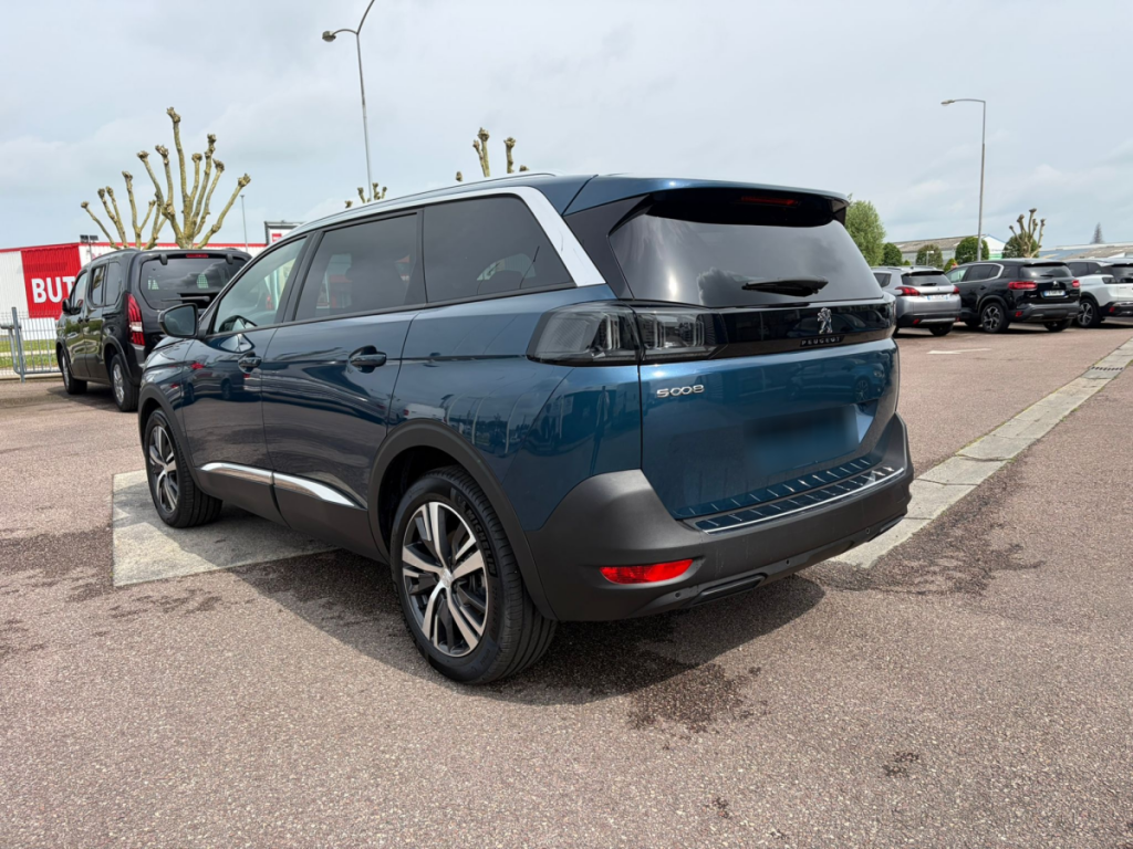 Peugeot 5008 (2) BlueHDi 130 S&S EAT8 Allure Pack
