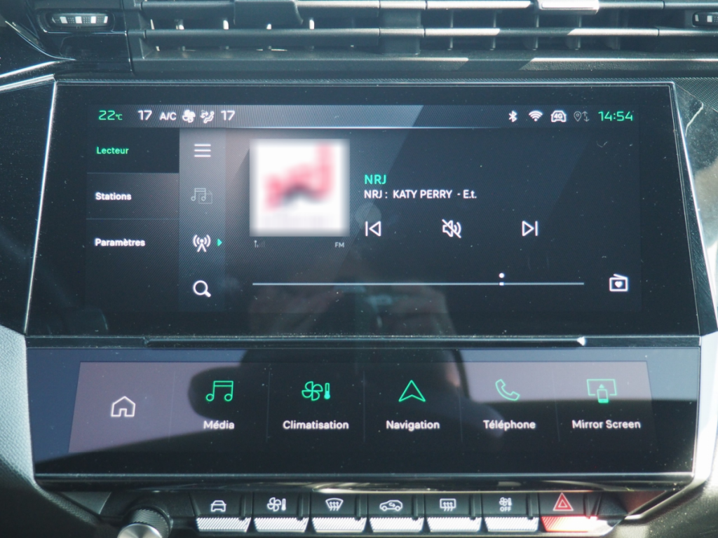 Peugeot 408 Hybrid 145 e-DCS6 GT