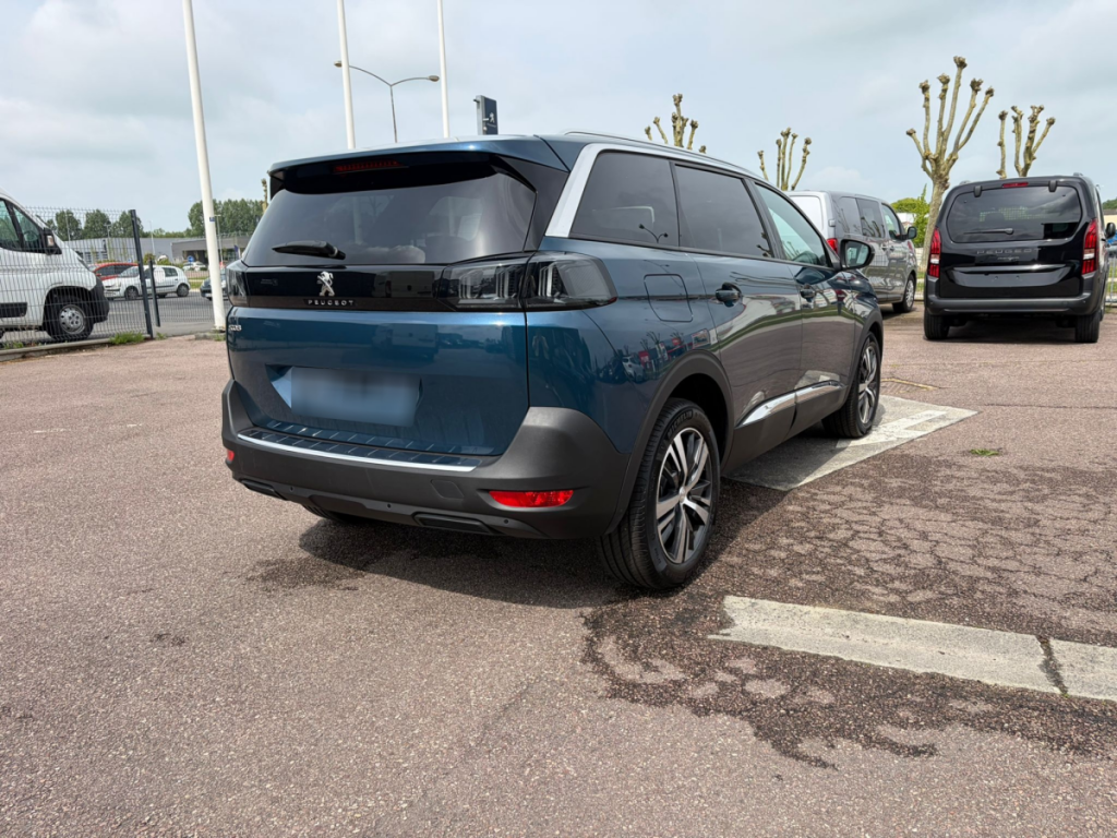 Peugeot 5008 (2) BlueHDi 130 S&S EAT8 Allure Pack