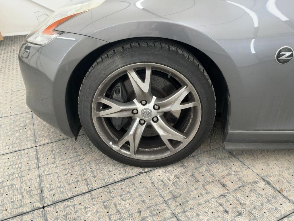 Nissan 370Z 3.7 V6 328 Pack (NEW)  2 portes Cabriolet (janv. 2012) (co2 254)
