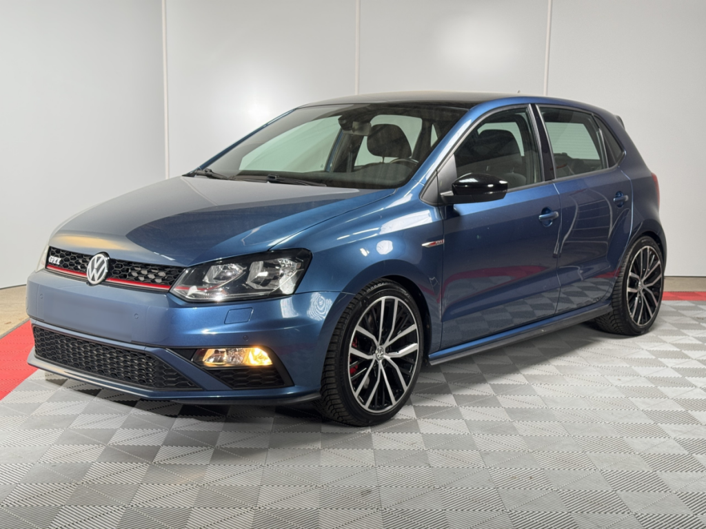 Volkswagen Polo (5) 1.8 TSI 192 GTI BMT 5 portes  (sept. 2016) (co2 140)