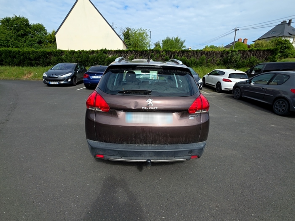 Peugeot 2008 1.6 E-HDi 92 Allure Uniquement pour les professionnels de l'automobile