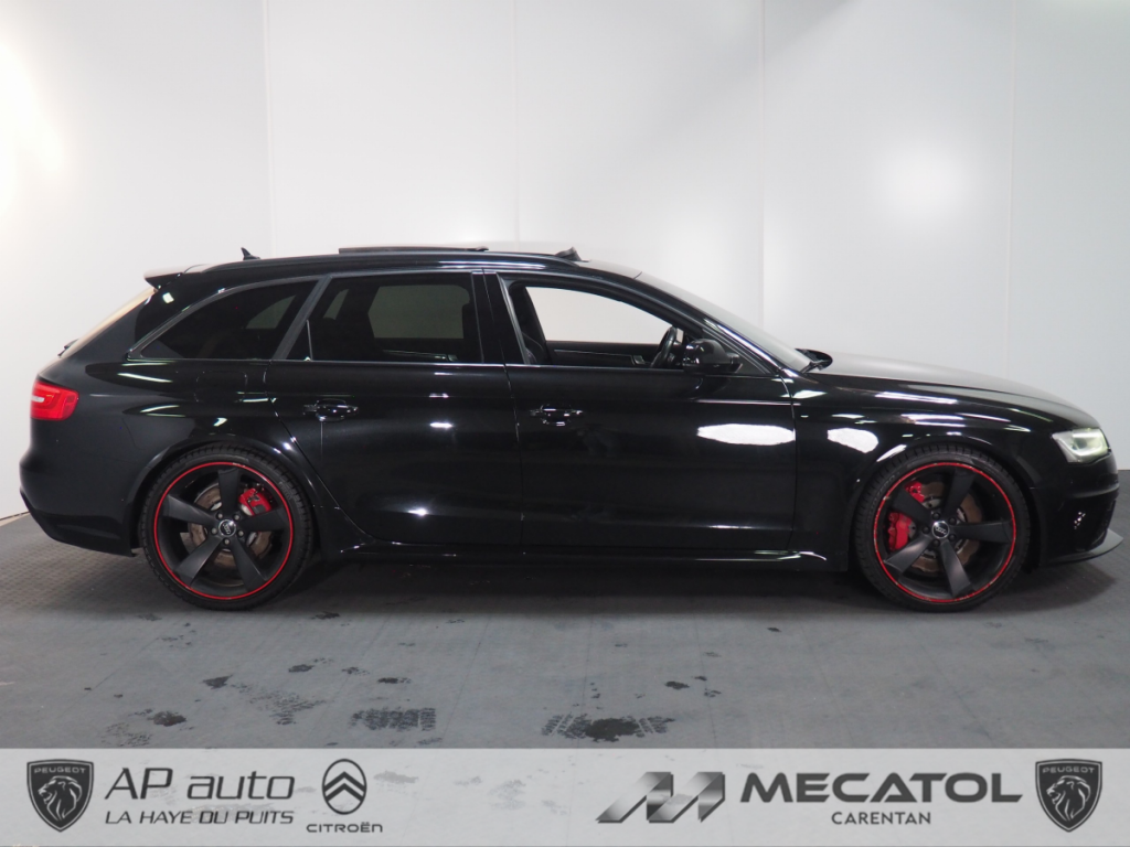 Audi RS4 Avant (4) V8 4.2 FSI S-tronic 7 quattro