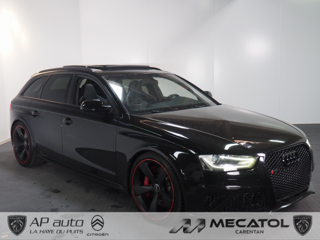 Audi RS4 Avant (4) V8 4.2 FSI S-tronic 7 quattro