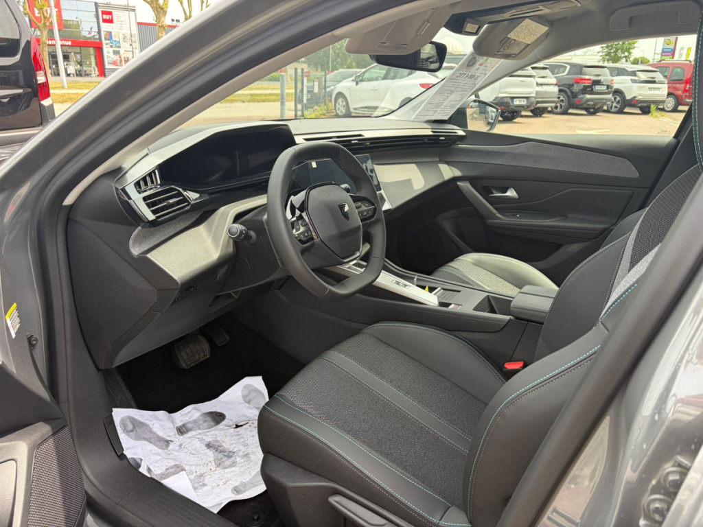 Peugeot 308 SW (3) Hybrid 145 e-DCS6 ALLURE