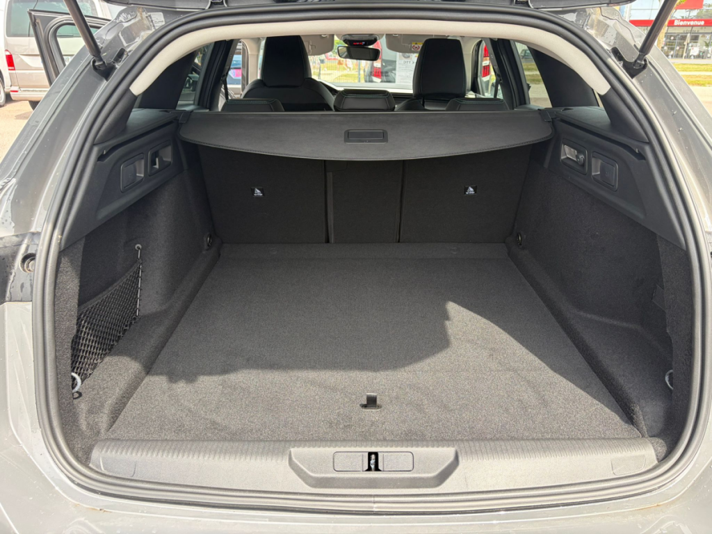 Peugeot 308 SW (3) Hybrid 145 e-DCS6 ALLURE