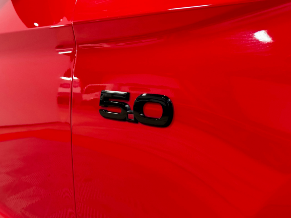 Ford Mustang (6) Fastback V8 BVM6 GT