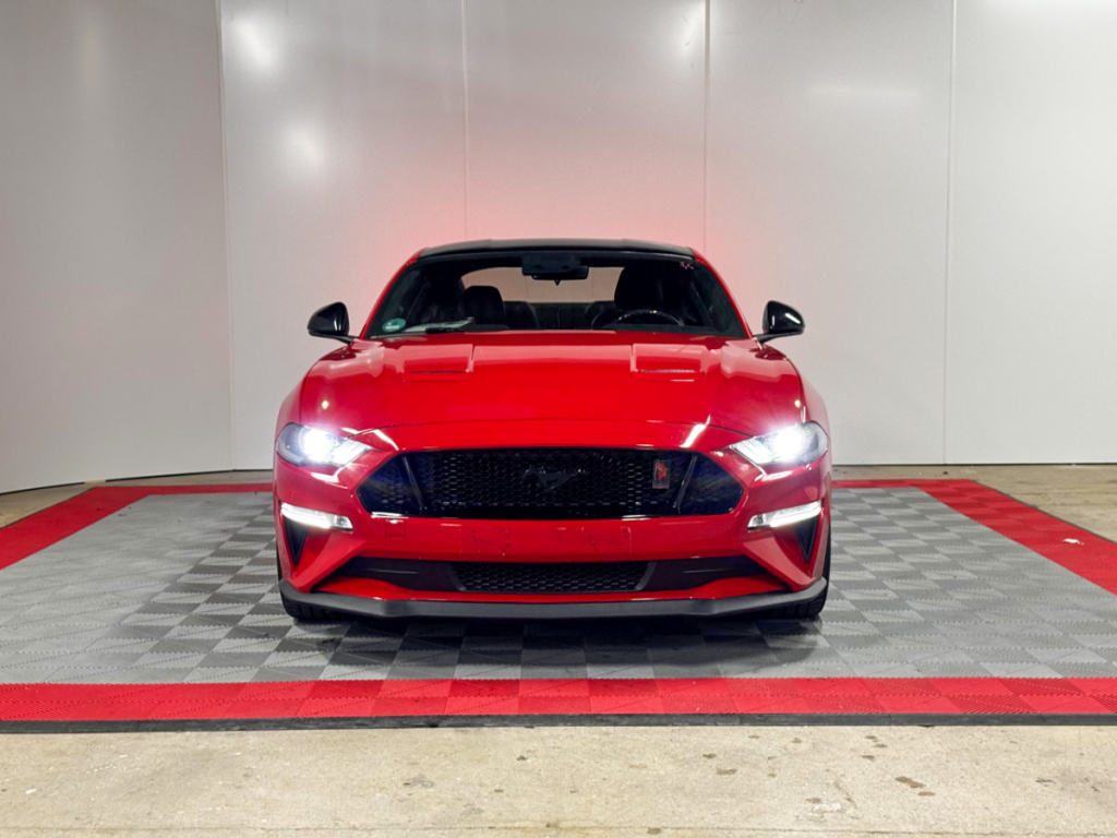 Ford Mustang (6) Fastback V8 BVM6 GT