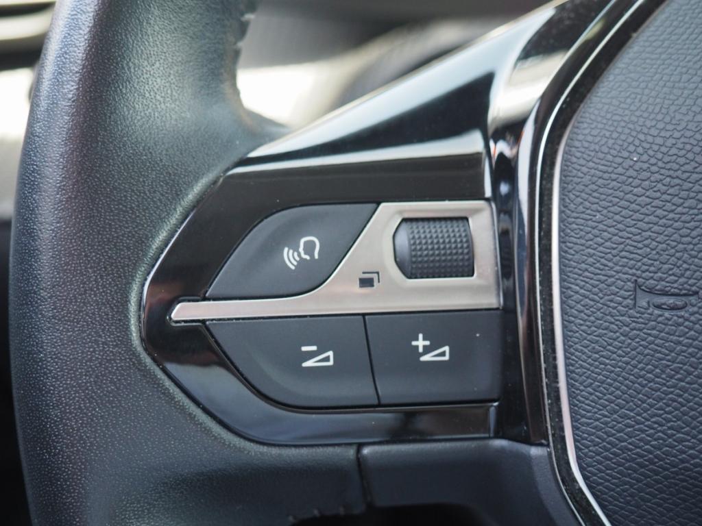 Peugeot 2008 Puretech 110 S&S ALLURE