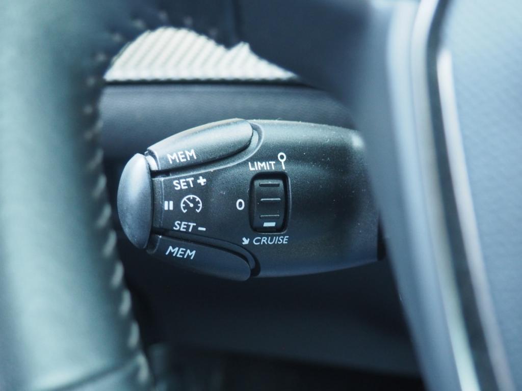Peugeot 2008 Puretech 110 S&S ALLURE