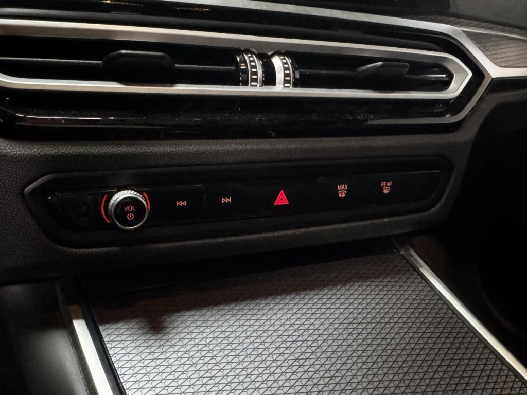 Bmw Série 3 Touring (7) 330e 292ch M Sport BVA8 Hybride