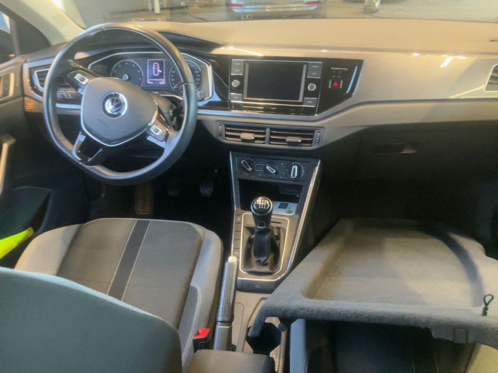 Volkswagen Polo 1.0 TSI R-Line