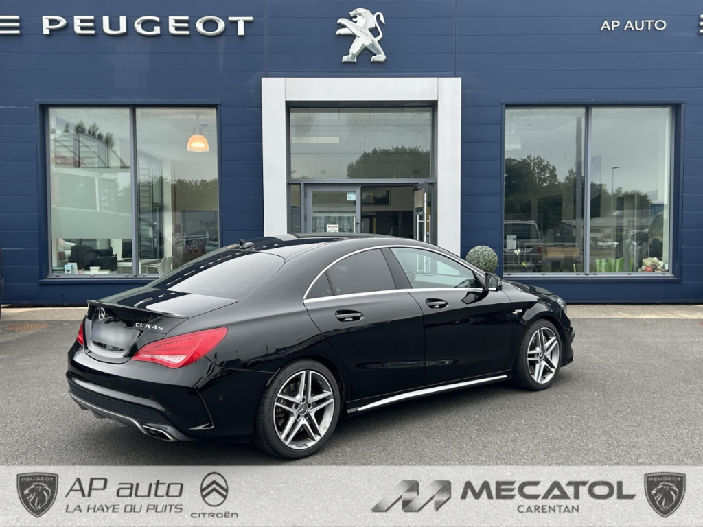Mercedes Classe CLA Mercedes-AMG CLA 45 4MATIC (BR 117)  4 portes Coupé (juil. 2015) (co2 162)