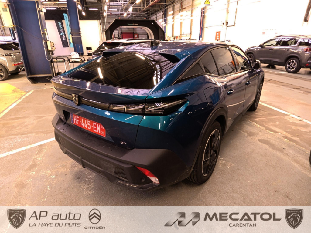 Peugeot 408 Hybrid 145 e-DCS6 GT