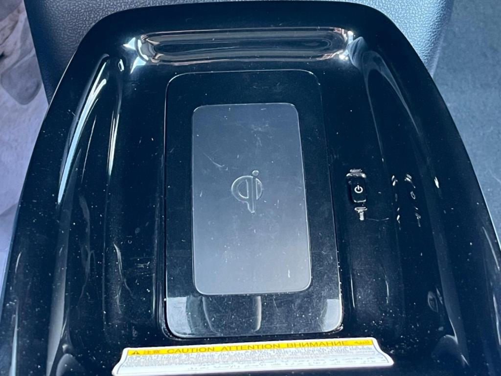 Toyota Prius (4) Lounge