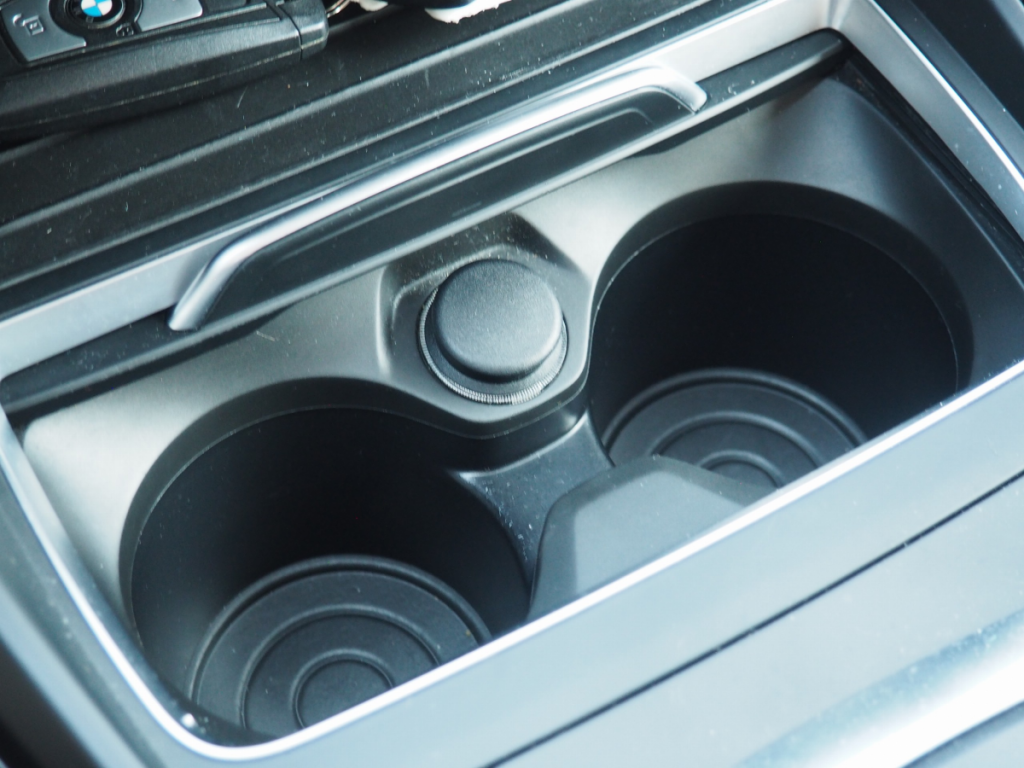Bmw Série 1 (2) 118d Business Design (F20 LCI)  5 portes  (janv. 2018) (co2 109)