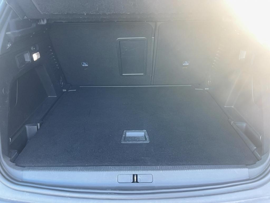 Peugeot 3008 (2) 2.0 BLUEHDI 150 S&S GT LINE 5 portes  (oct. 2017) (co2 114)