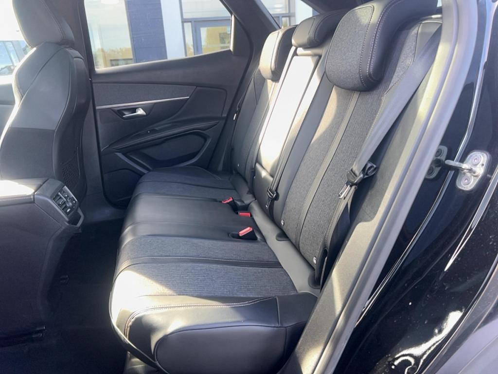 Peugeot 3008 (2) 2.0 BLUEHDI 150 S&S GT LINE 5 portes  (oct. 2017) (co2 114)