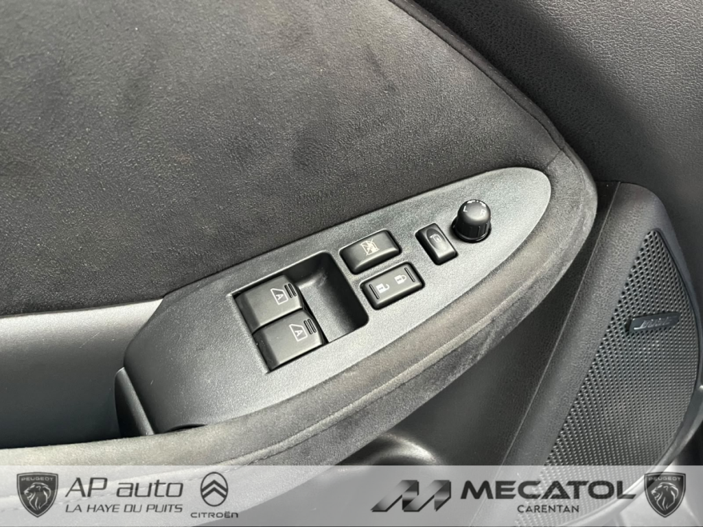 Nissan 370Z 3.7 V6 328 Pack
