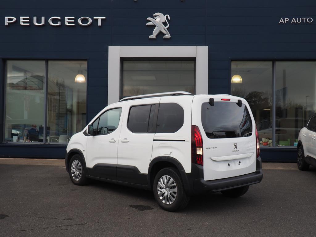Peugeot Rifter BlueHDi 130 S&S Active